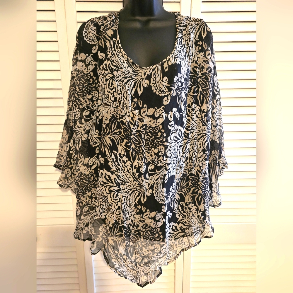 Womans 3 top Bundle like new size 16-18